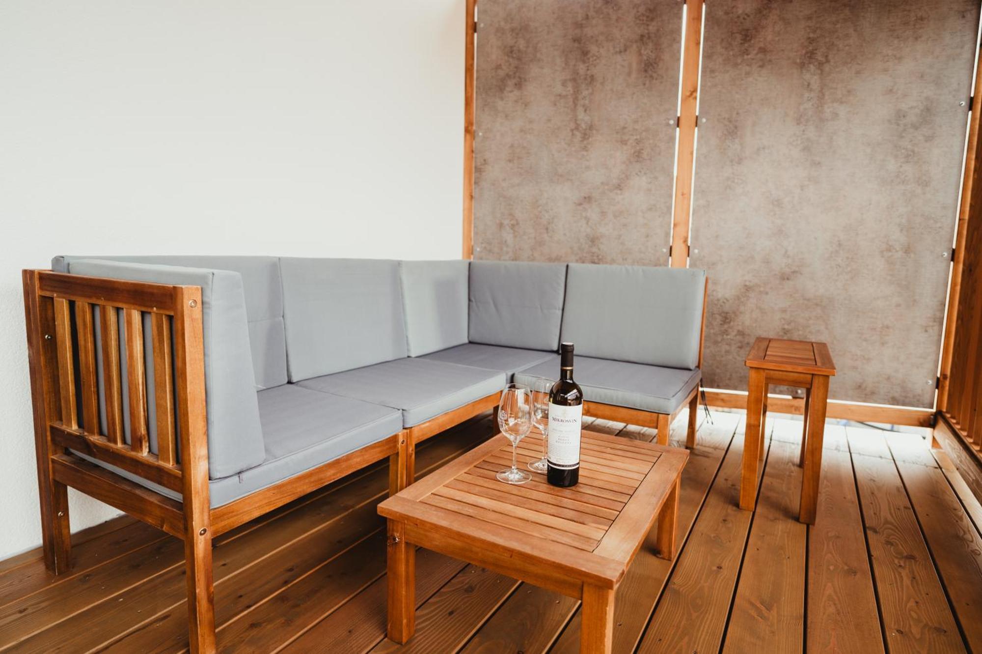 Hotel U Racka Ostrožská Nová Ves エクステリア 写真